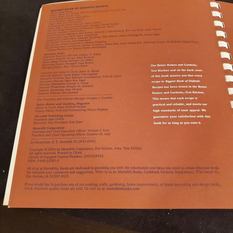 Better Homes and Gardens Biggest Book of Diabetic Recipes Spiral Bound 415 pages gallery