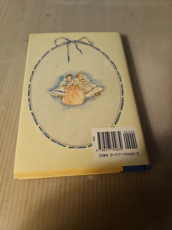 1996 "Little Things Mean a Lot" Creating Happy Memories W/ Your Grandchildren gallery
