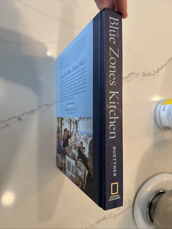 The Blue Zones Kitchen: 100 Recipes to Live to 100 by Dan Buettner: Used gallery