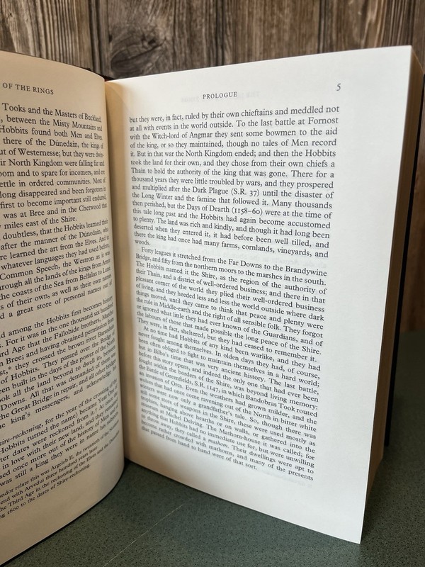 The Lord of the Rings J.R.R. Tolkien 50th Anniversary Deluxe Hardcover Edition gallery