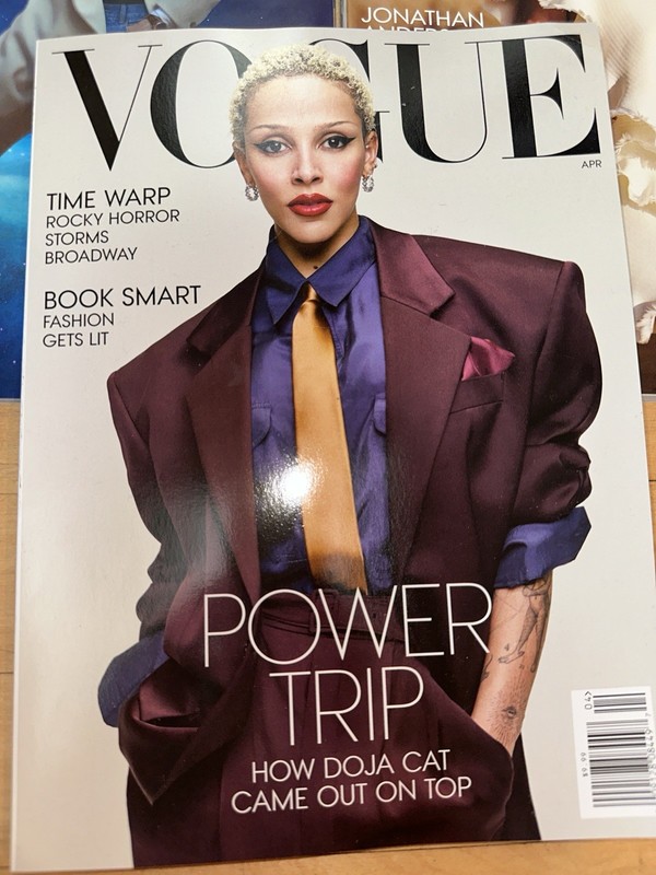 3 Lot Vogue Magazine Issue December 2025 Spring April 2026 Timothee Rosalia Doja gallery