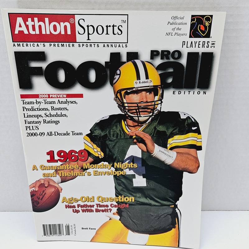 Athlon Sports Pro Football Magazine 2000 Preview Edition Brett Favre