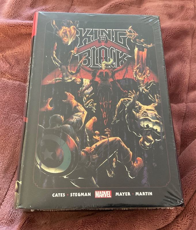 KING IN BLACK OMNIBUS HARDCOVER (1568 Pages) Hardback Brand New