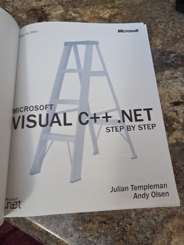 Microsoft® Visual C++® .NET Deluxe School Learning Edition Version 2002 Textbook gallery