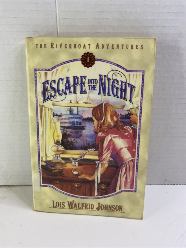 Escape into the Night – Lois Walfrid Johnson (Paperback, 1995)
