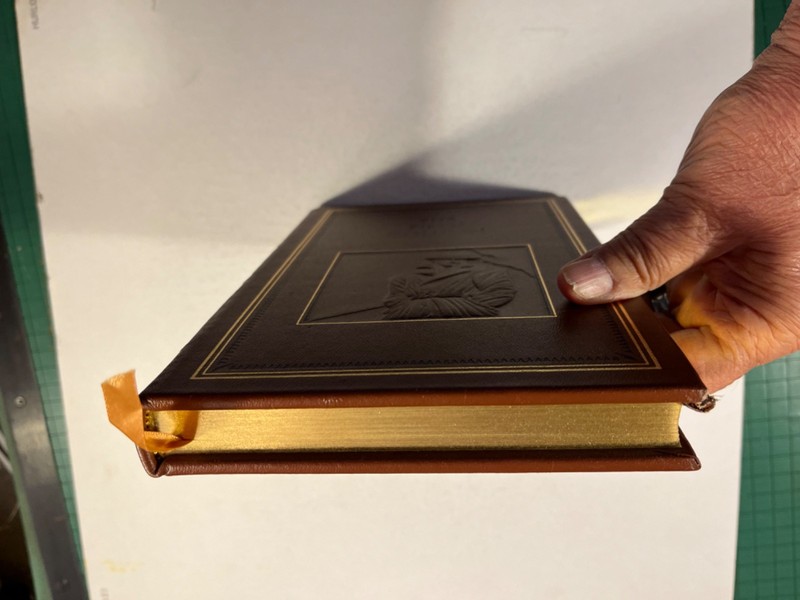 'The Fifth Column' Ernest Hemingway Easton Press Leather 1990 gallery