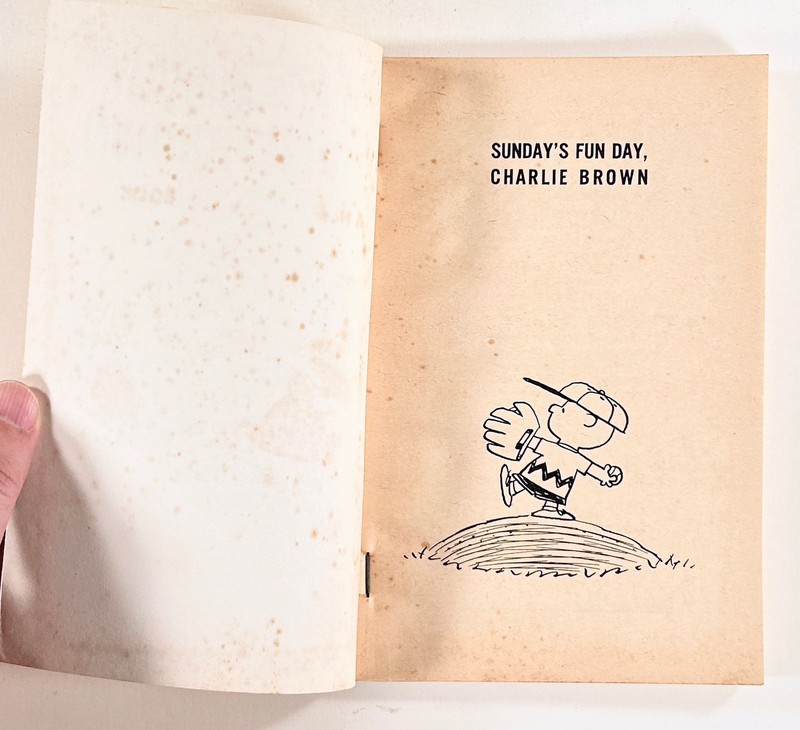 1967 Peanuts SUNDAY'S FUN DAY, CHARLIE BROWN trade paperback collection 4. print gallery