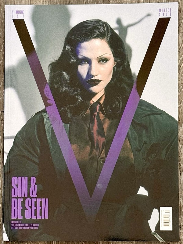 V MAGAZINE – ISSUE #157- WINNER 2025 – GABBRIETTE – BRAND NEW