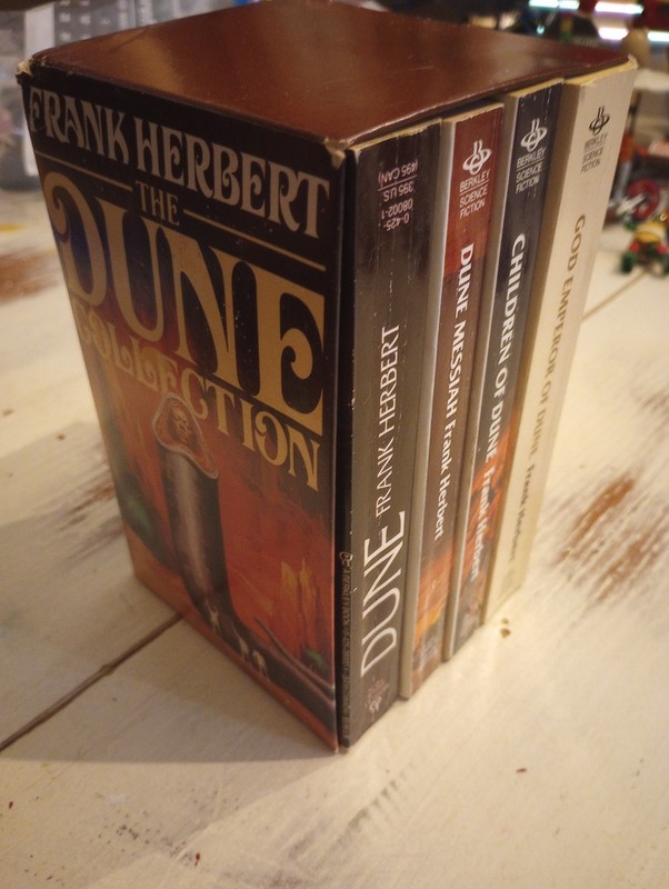 Dune Collection Books by Frank Herbert Paperback Box Set 1986 Heretings Berkley