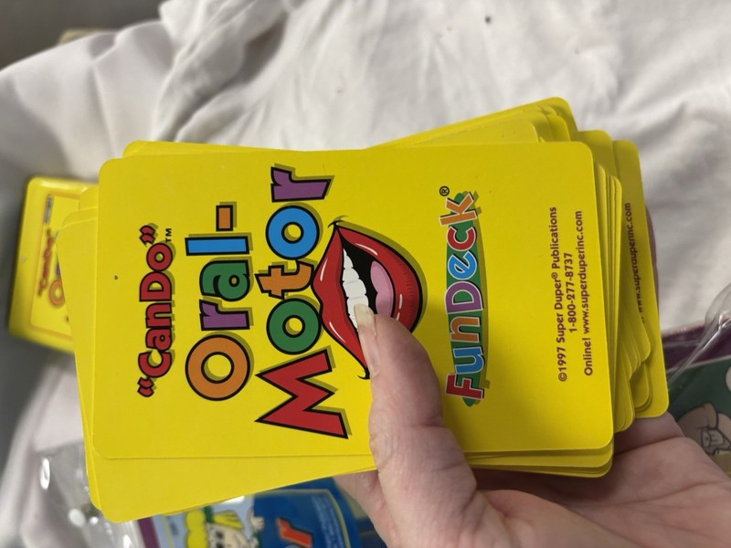 "Can Do" Oral-Motor Fun Deck 52 In Tin + Board Games Super Duper Publications gallery
