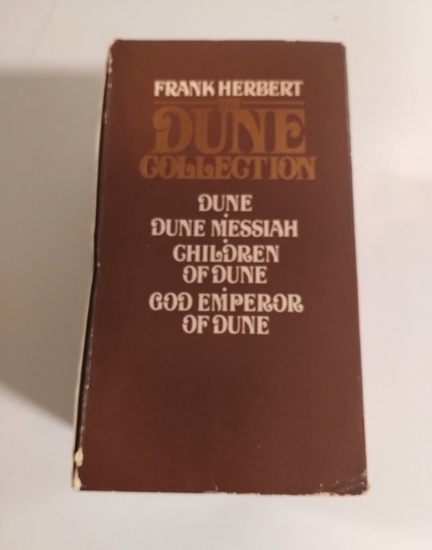 Frank Herbert The Dune Collection 6 book lot Heretics Chapterhouse God Children gallery