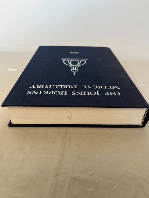 Johns Hopkins Medical Directory 1986 Hardcover Alumni Faculty Reference Book gallery