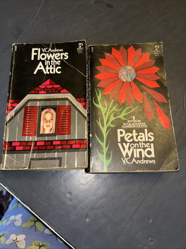 VC Andrews Flowers In The Attic And Petals On The Wind Soft Covers 1st Ed