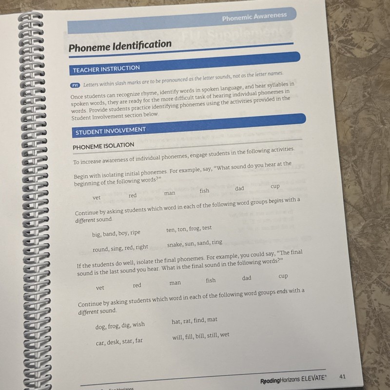 Reading Horizons ELEVATE Teacher's Manuals - Ch4 &6 + Supp Materials - Like New gallery