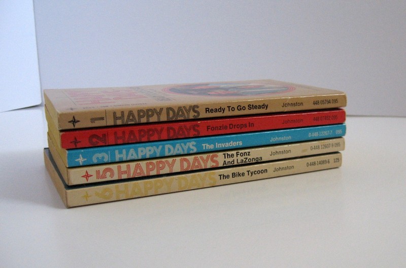 Happy Days TV Tie-In Paperbacks 1, 2, 3, 5, 6! 1974, Tempo Books! READ! gallery