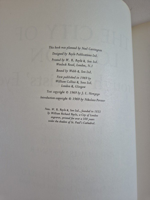 'THE CITY OF LONDON THROUGH ARTIST'S EYES' by J.L. HOWGEGO : 1st.edition : 1969 gallery