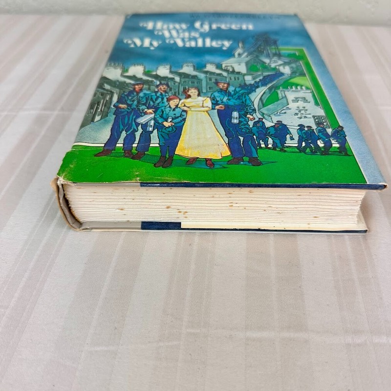 HOW GREEN WAS MY VALLEY by Richard Llewellyn Hardcover Macmillan 1940 Book gallery