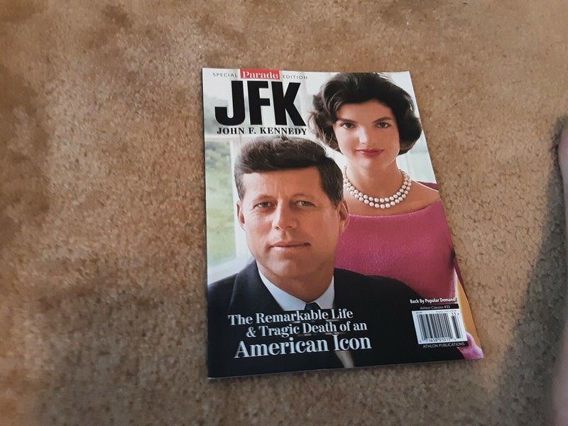 Jfk an American icon Athlon Classics #33 Magazine Special Parade Edition 1